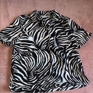 Alfred Dunner Black and White Zebra Print Top